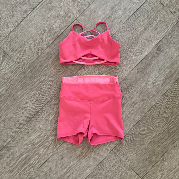Five Dancewear, Offline Bra and Everyday Hybrid Short in Pink,
