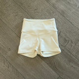 Tiger Friday, Triker Shorts in Ivory White, CM Child 6/8