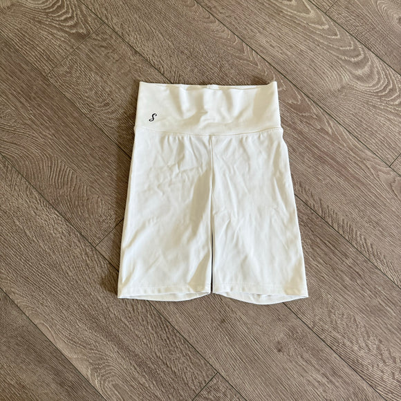 Soel Dancewear, Biker Shorts in White, CXL 10/12