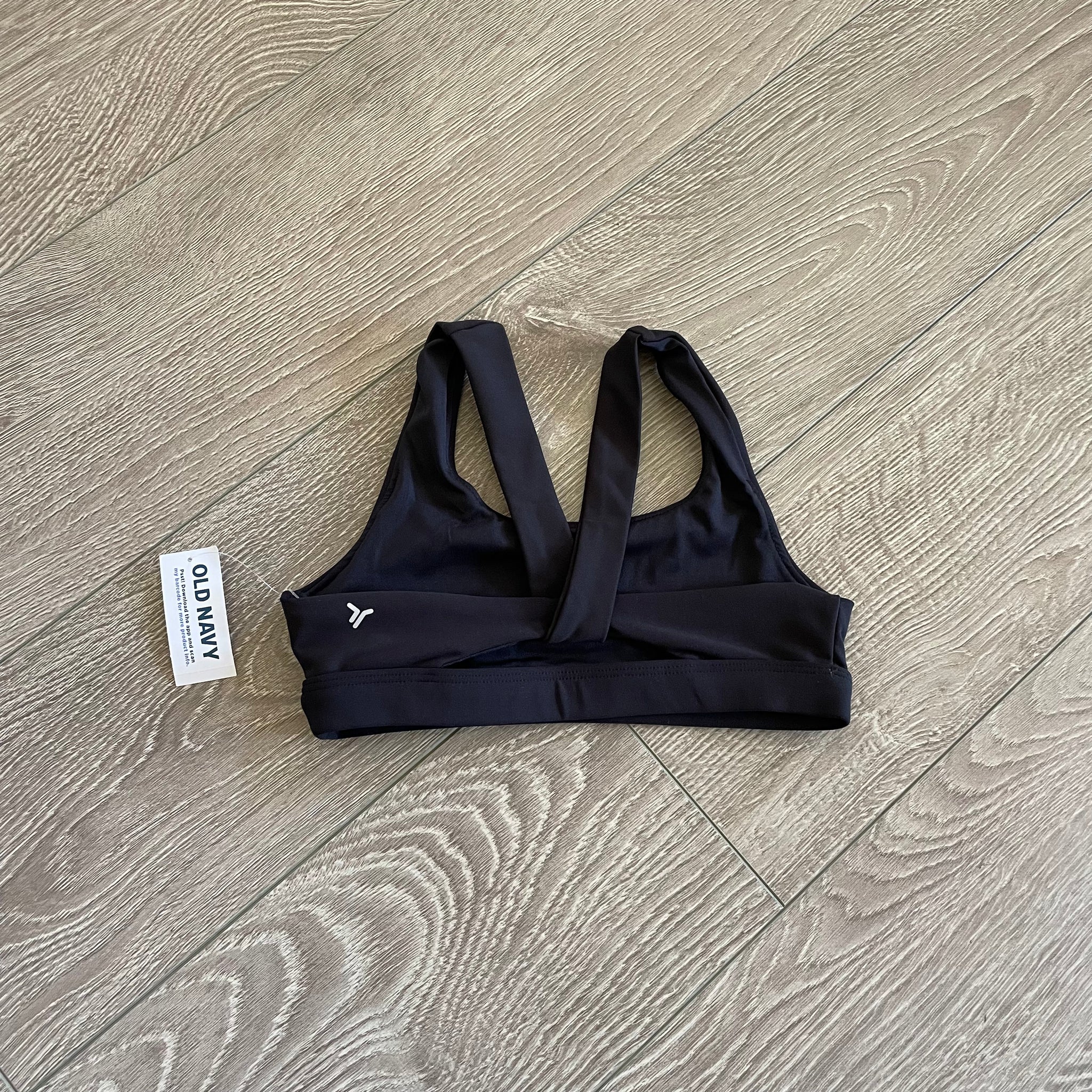 Old Navy, Black V-Back Sports Bra, CS 6/7 – Dancewear Resale 3.0