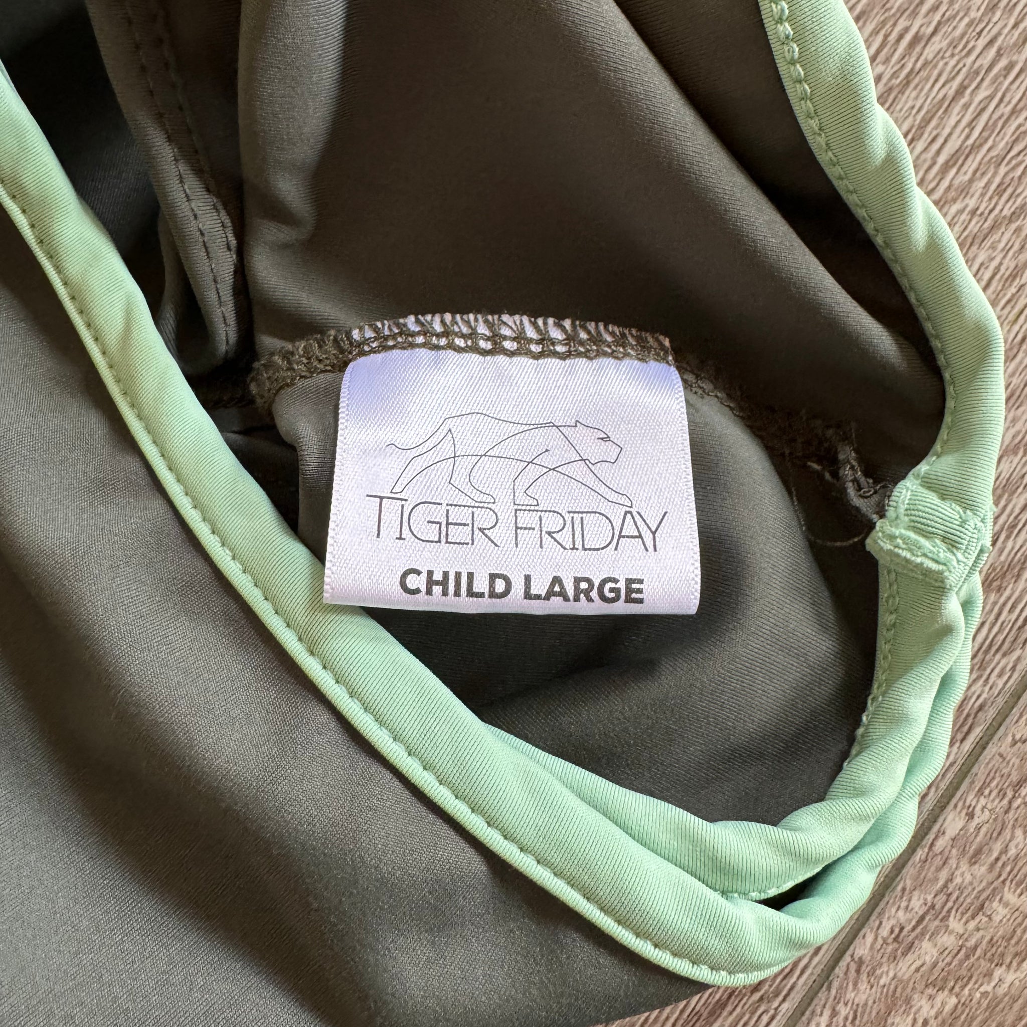 pre)Loved Split Flare Leggings - Moss Mist - FINAL SALE – TigerFriday