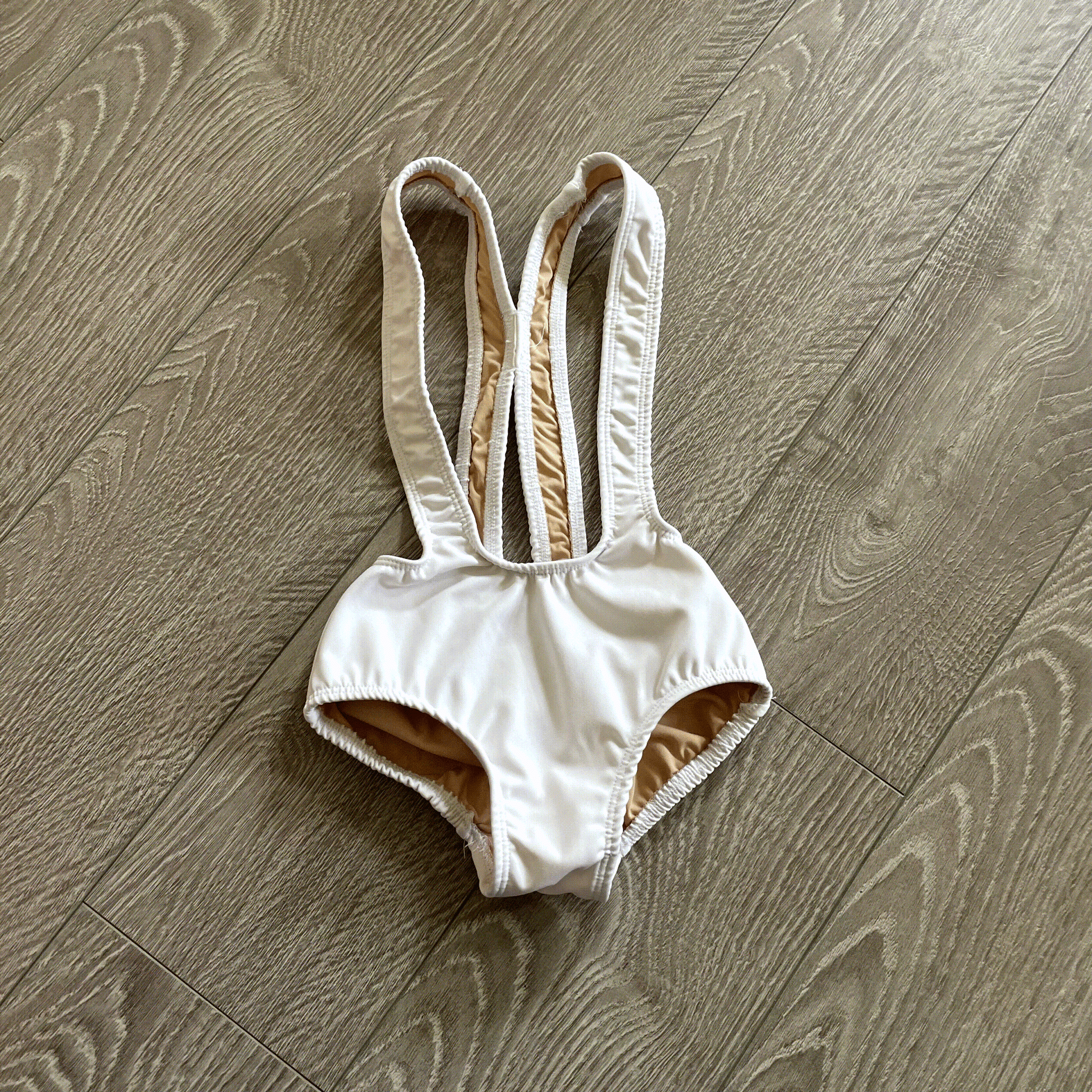 White dancewear 2025